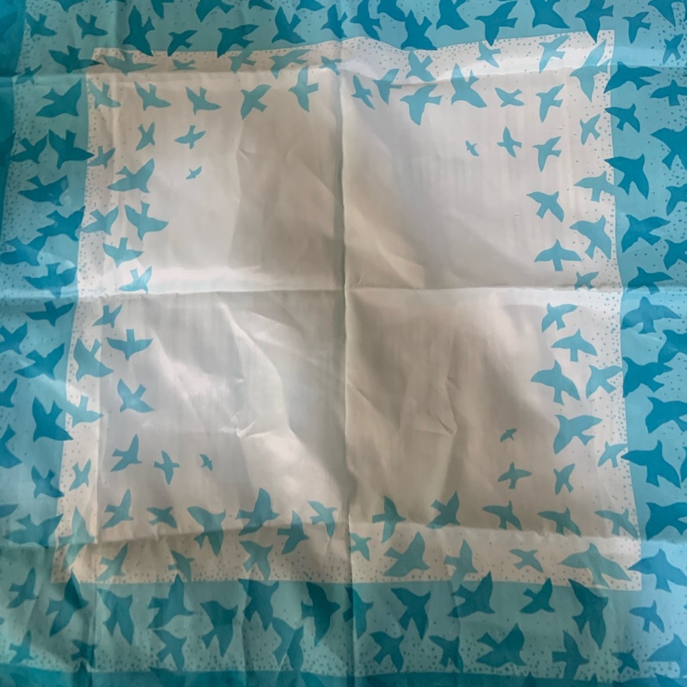 Scarf Robinson Golluber vintage swallows